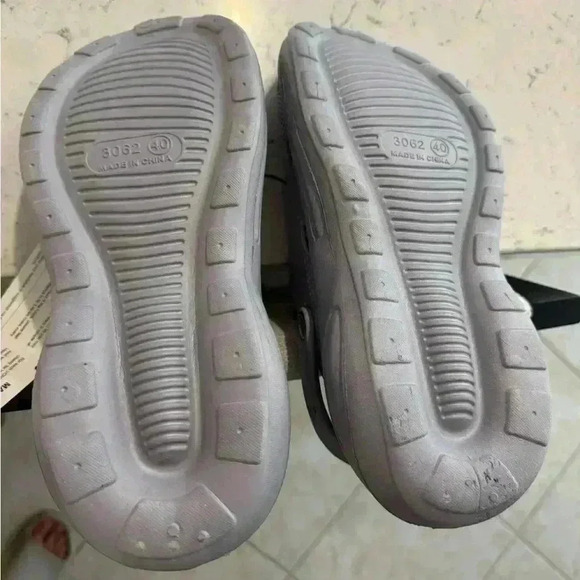 NWT | VONMAY Men's or Women’s Clogs |Thick Sole Sport Sandal | gray size 40 - Picture 8 of 10